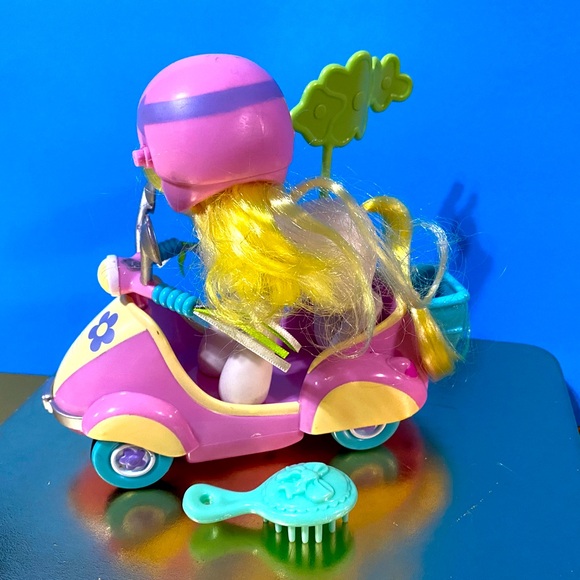 MY LITTLE PONY G3 VTG 2004 BUTTERFLY ISLAND SCOOTIN ALONG WITH BREEZIE - Picture 4 of 16